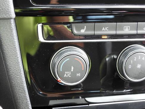 Used 2020 Volkswagen GTI S image 53