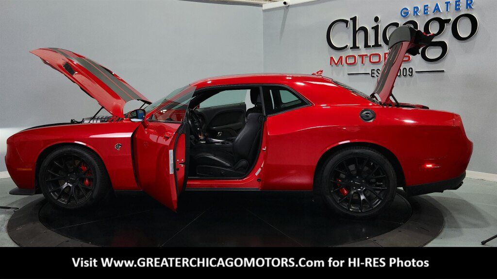 Used 2016 Dodge Challenger SRT Hellcat RWD image 18