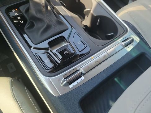 New 2026 Kia Carnival SX Prestige FWD image 27