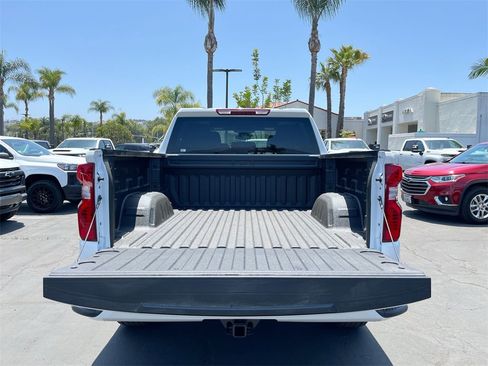 New 2025 Chevrolet Silverado 1500 Custom image 25