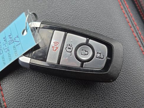 Used 2024 Ford Escape ST-Line FWD image 30