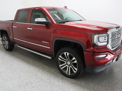 Used 2018 GMC Sierra 1500 Denali RWD image 4