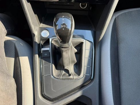 Used 2024 Volkswagen Taos S FWD image 20