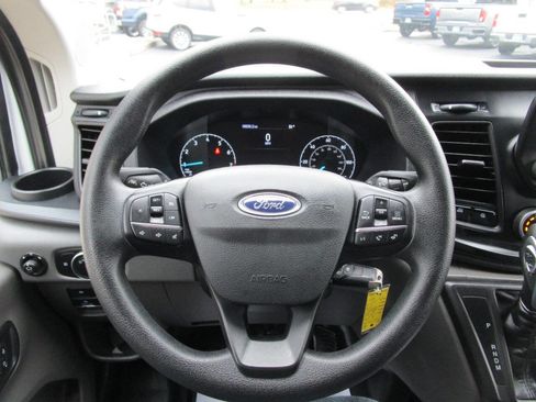 Used 2024 Ford Transit 250 Low Roof w/ Exterior Upgrade Package image 27