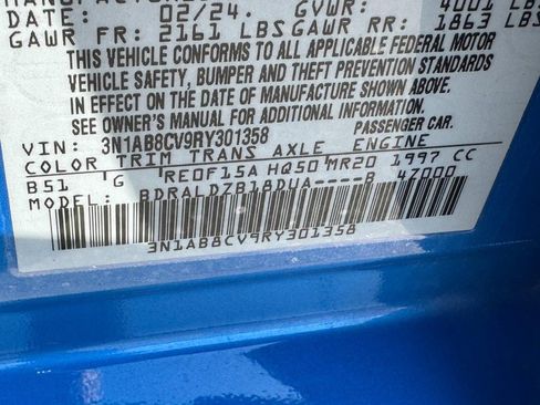 Used 2024 Nissan Sentra SV image 23