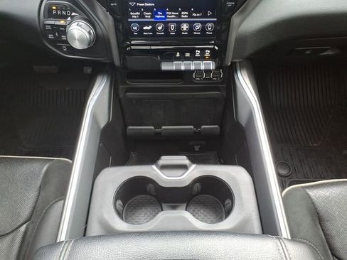 Used 2021 RAM 1500 Laramie AWD/4WD image 26