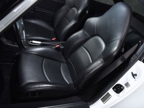 Used 1998 Porsche 911 Carrera S image 5