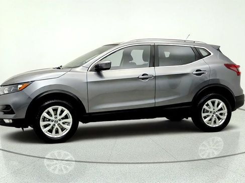 Used 2020 Nissan Rogue Sport SV w/ All-Weather Package AWD/4WD image 8