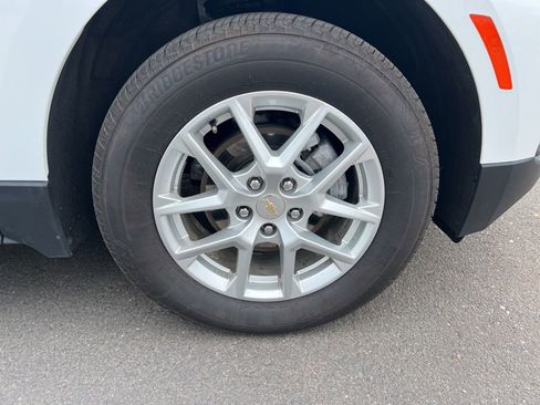 Certified 2024 Chevrolet Equinox LT AWD/4WD image 21