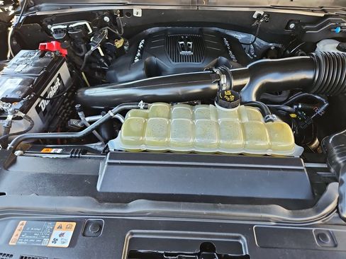 Used 2019 Lincoln Navigator L Reserve AWD/4WD image 22