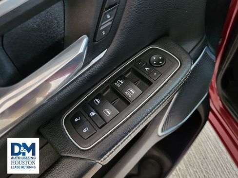 Used 2023 RAM 1500 Laramie image 31