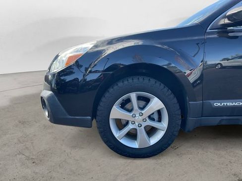 Used 2013 Subaru Outback 2.5i Limited AWD/4WD image 14