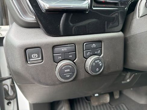 Used 2025 Chevrolet Silverado 1500 LT AWD/4WD image 20