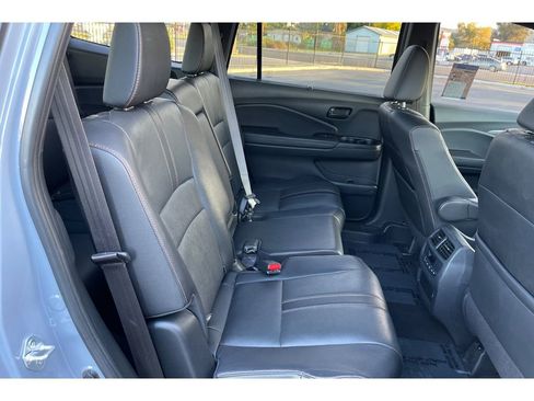 Certified 2022 Honda Pilot TrailSport image 19