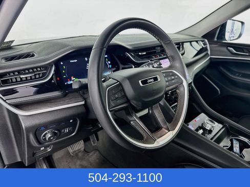 Used 2024 Jeep Grand Cherokee Limited 4xe AWD/4WD image 11