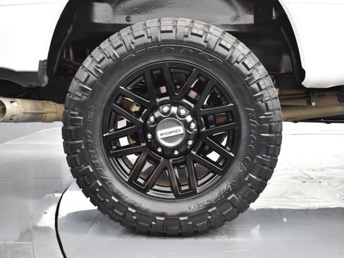 Used 2021 Ford F250 Lariat image 17