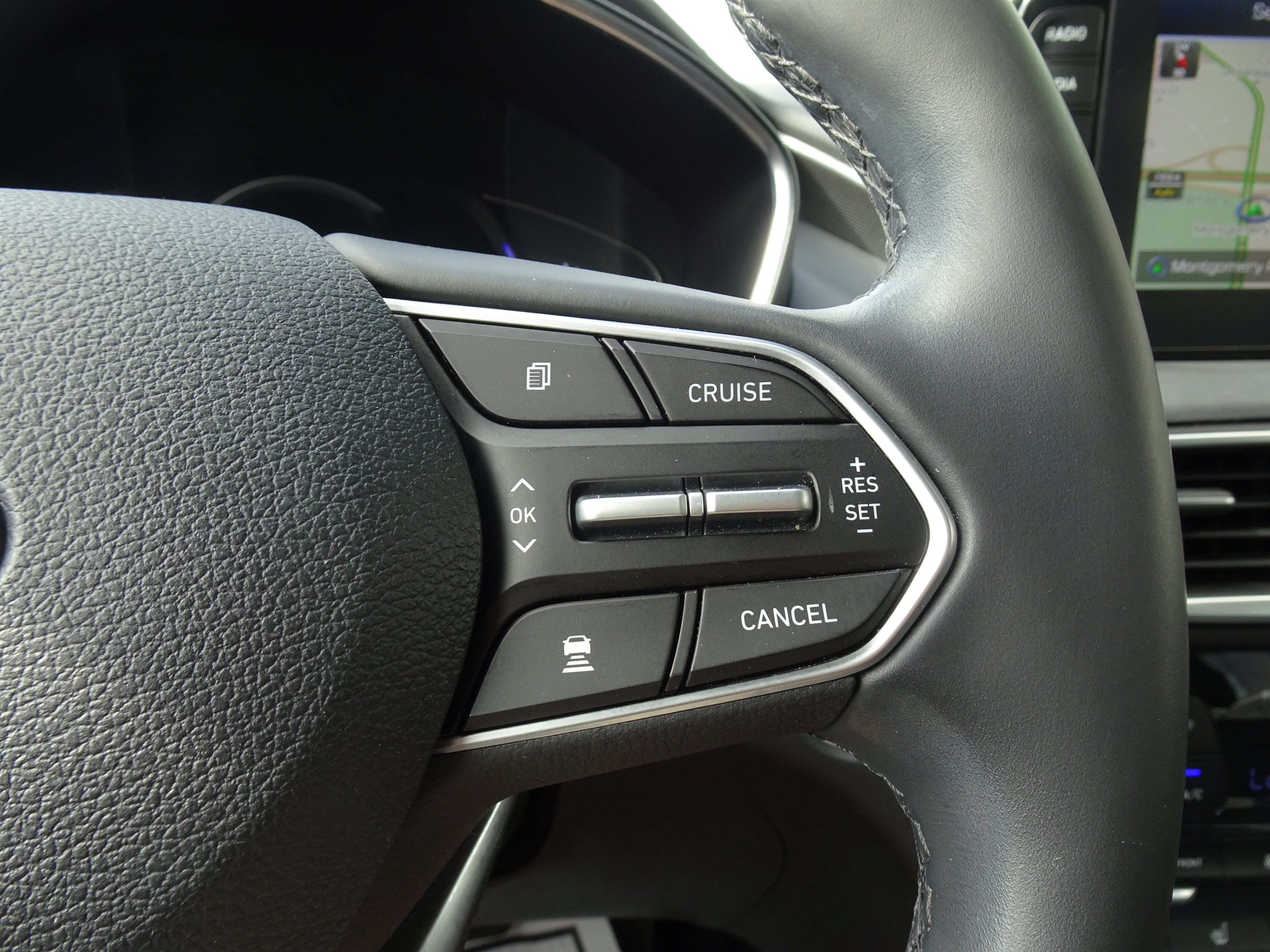 Used 2019 Hyundai Santa Fe AWD image 26