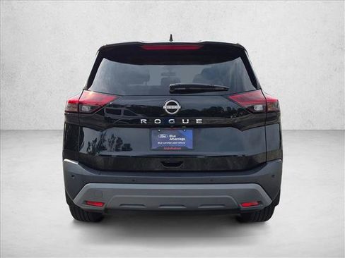 Used 2023 Nissan Rogue S FWD image 6