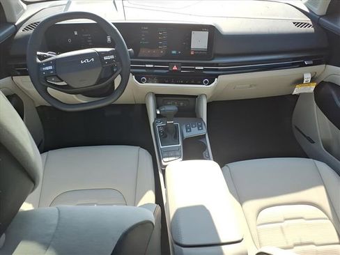 New 2026 Kia Sportage SX FWD image 6