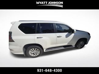 Used 2022 Lexus GX 460 Premium w/ Premium Package AWD/4WD video 1