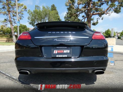 Used 2011 Porsche Panamera 4 AWD/4WD image 11