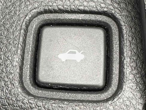 Used 2019 Honda Accord Sport image 23