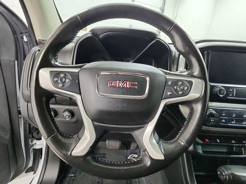 Used 2020 GMC Canyon SLE w/ Elevation Edition AWD/4WD image 16
