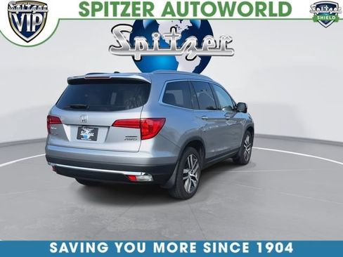 Used 2018 Honda Pilot Touring image 9