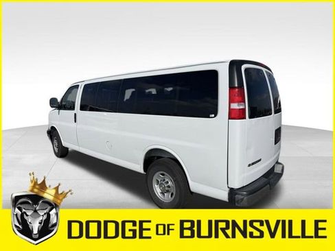 Used 2025 Chevrolet Express 3500 LT w/ LT Preferred Equipment Group image 3