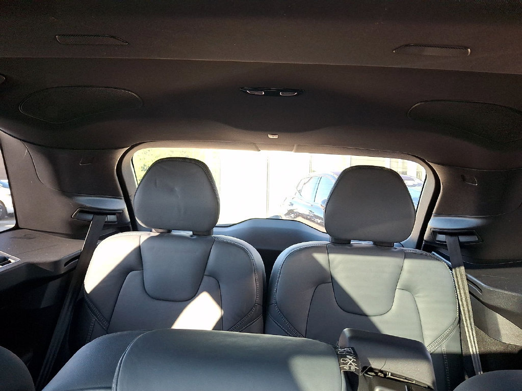 Used 2023 Volvo XC90 B6 Ultimate w/ Protection Package Premier AWD/4WD image 13