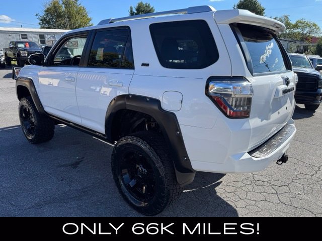 Used 2016 Toyota 4Runner SR5 Premium w/ Preferred Accessory Package AWD/4WD image 4