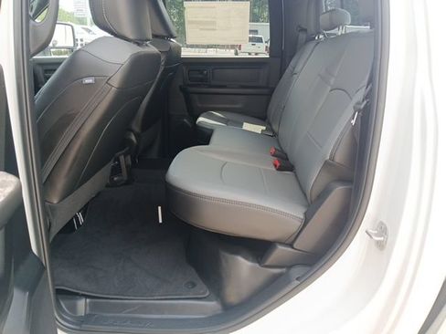 New 2026 RAM 2500 Tradesman AWD/4WD image 17