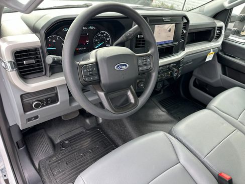 New 2026 Ford F550 4x4 Regular Cab Super Duty image 13