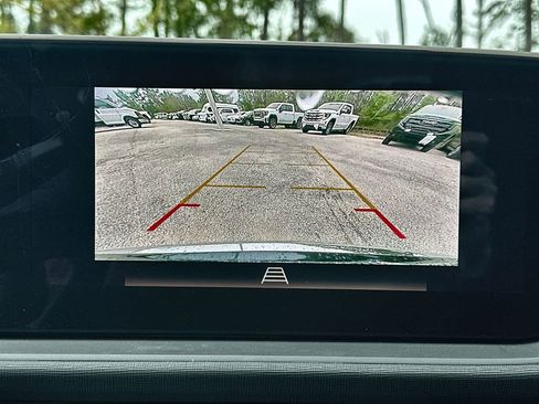 Used 2025 Buick Envista Avenir image 14