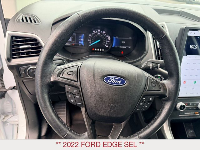 Used 2022 Ford Edge SEL AWD/4WD image 17