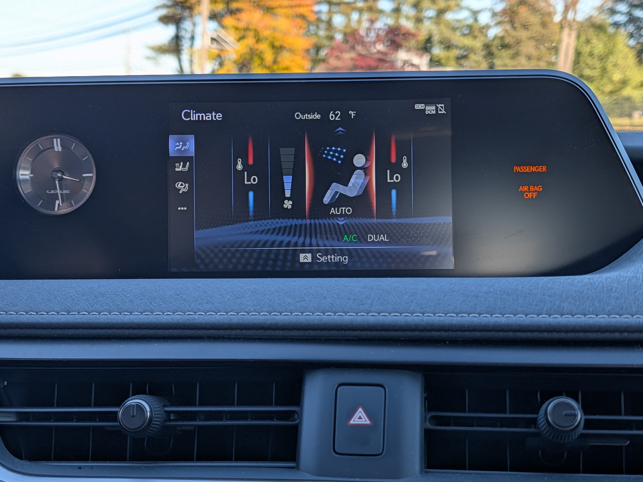Used 2019 Lexus UX 200 w/ Premium Package FWD image 26
