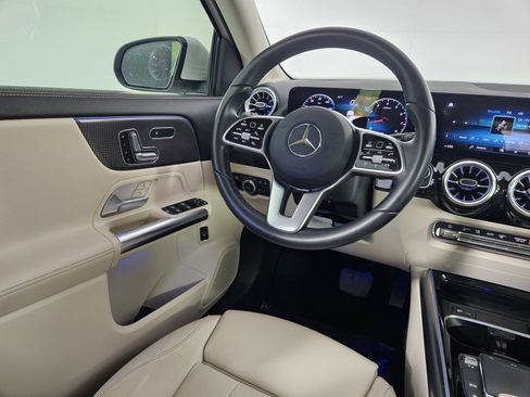 Used 2022 Mercedes-Benz GLA 250 image 34