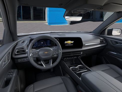 New 2026 Chevrolet Traverse LT w/ Sun and Wheel Package image 15
