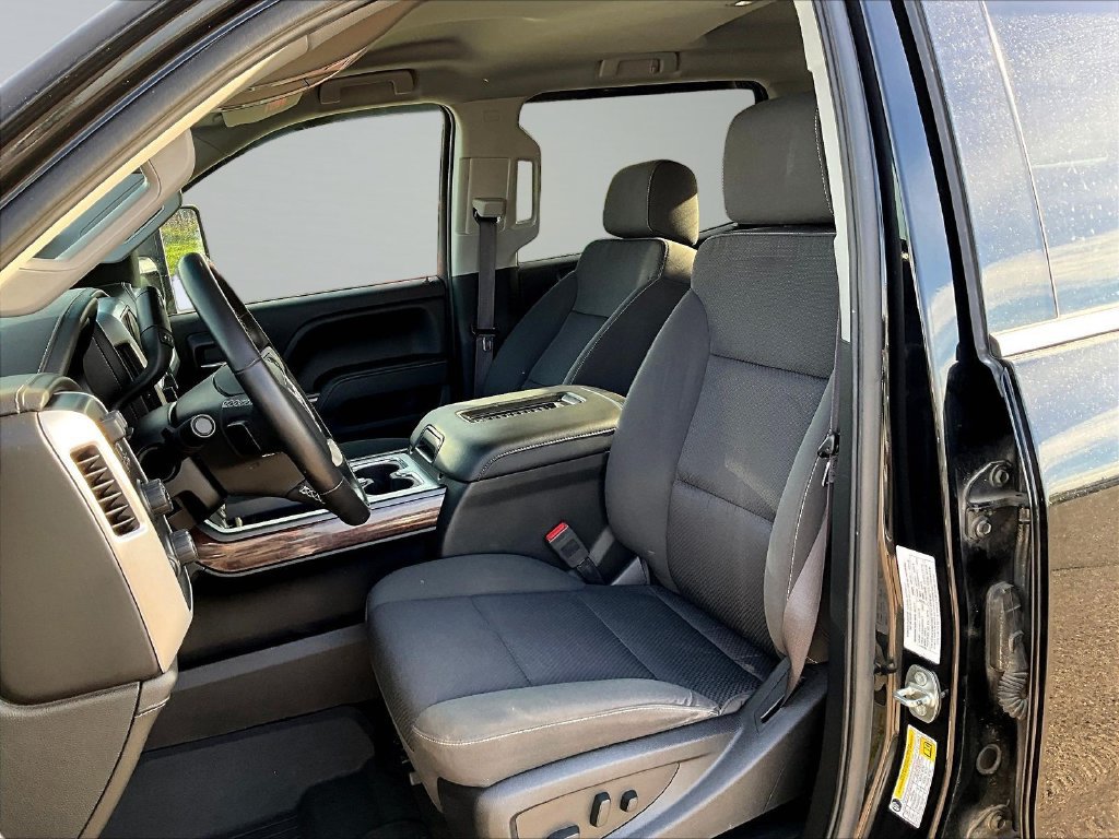 Used 2016 GMC Sierra 2500 SLE w/ SLE Preferred Package AWD/4WD image 23