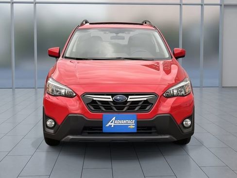 Used 2023 Subaru Crosstrek 2.0i Premium image 9
