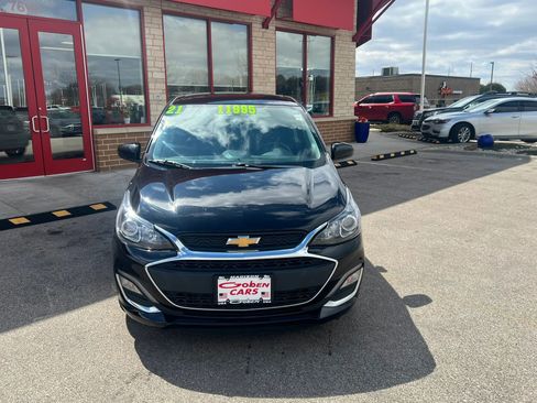Used 2021 Chevrolet Spark LT image 2