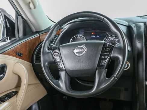 Used 2023 Nissan Armada SL w/ Captain's Chairs Package RWD image 13