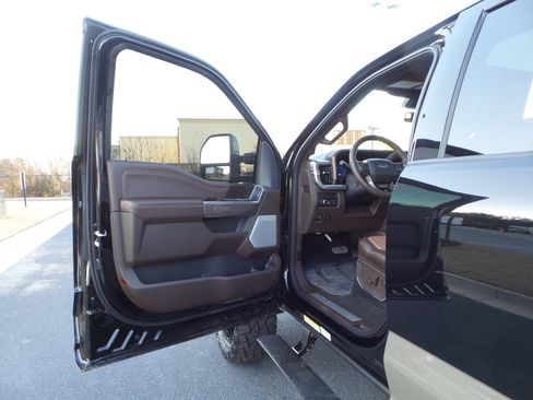 Used 2026 Ford F450 King Ranch image 34