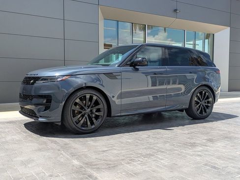 New 2026 Land Rover Range Rover Sport Dynamic SE AWD/4WD image 2