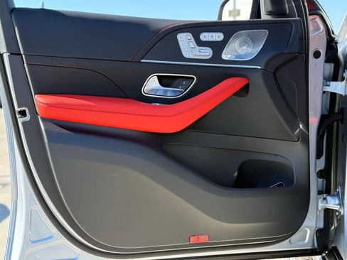 New 2026 Mercedes-Benz GLE 53 AMG 4MATIC Coupe image 15