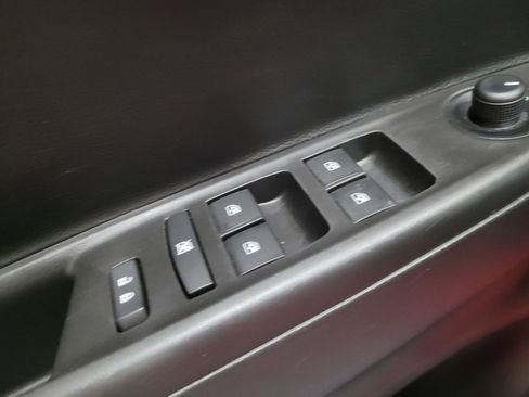 Used 2017 Chevrolet Spark LT image 27