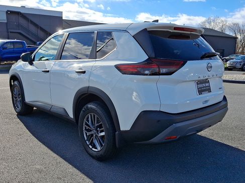 Certified 2023 Nissan Rogue S image 6