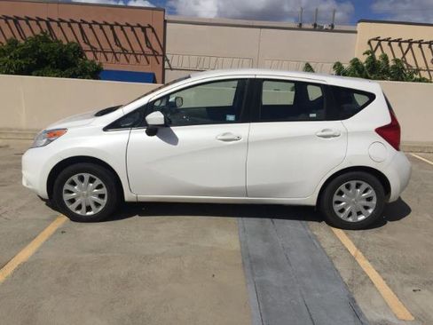 Used 2015 Nissan Versa Note SV image 4