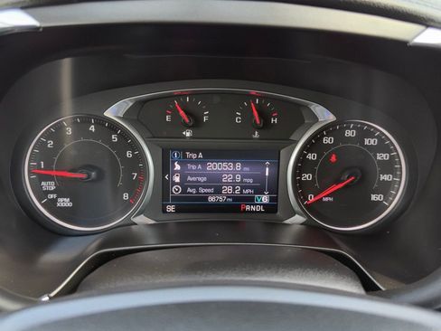 Used 2019 Chevrolet Blazer LT FWD image 18