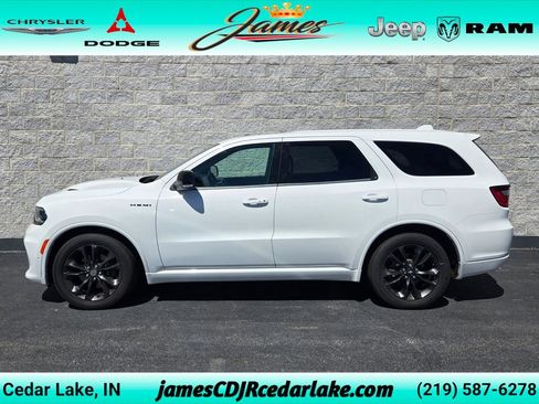 Used 2022 Dodge Durango R/T w/ Blacktop Package AWD/4WD image 2
